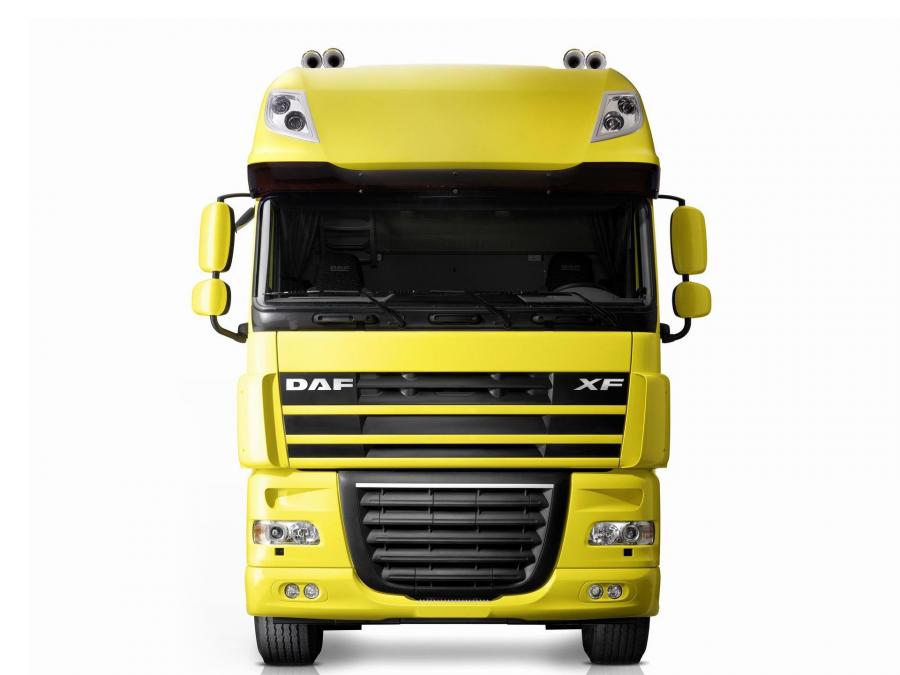  DAF XF105 4x2 FT Super Space Cab 2006 года  (фото 9 из 27)